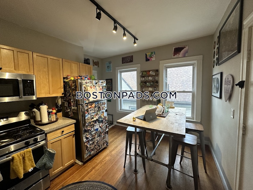 Medford - $4,345+ /month