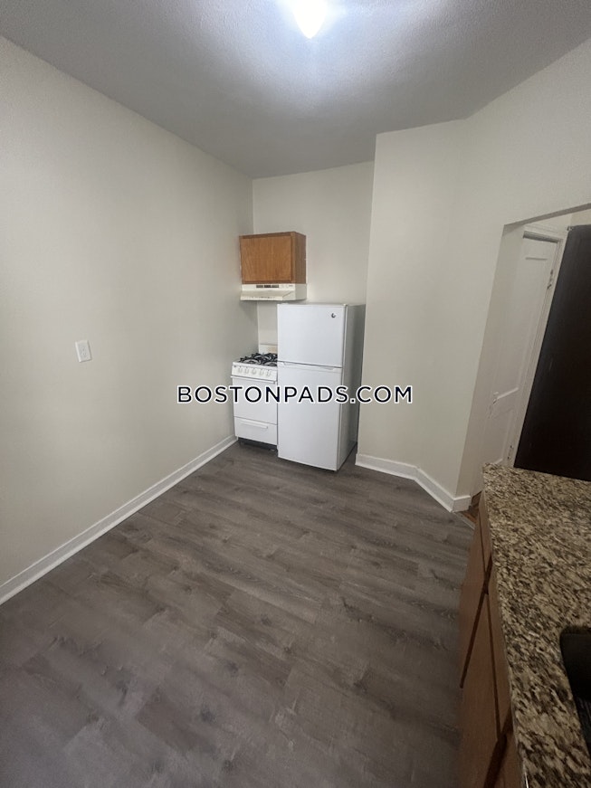 Boston - $2,150+ /mo