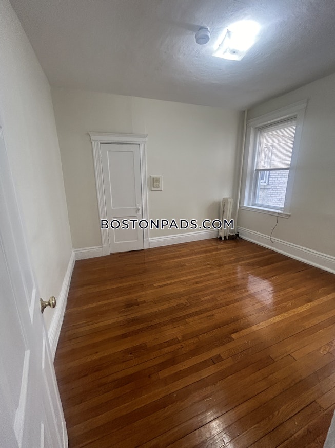 Boston - $2,150+ /mo