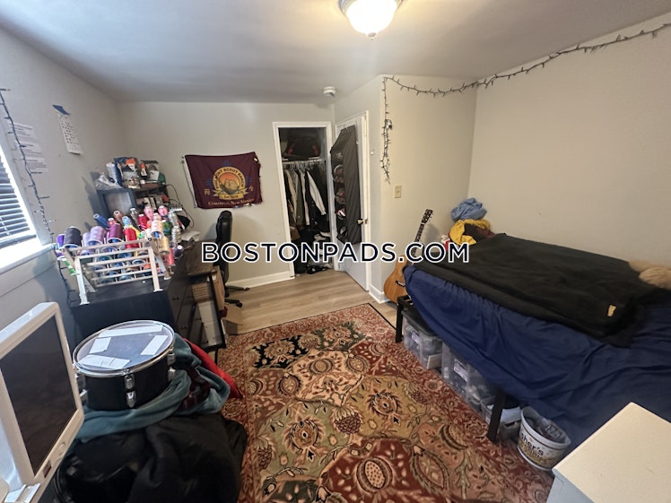 Chiswick Rd., Boston