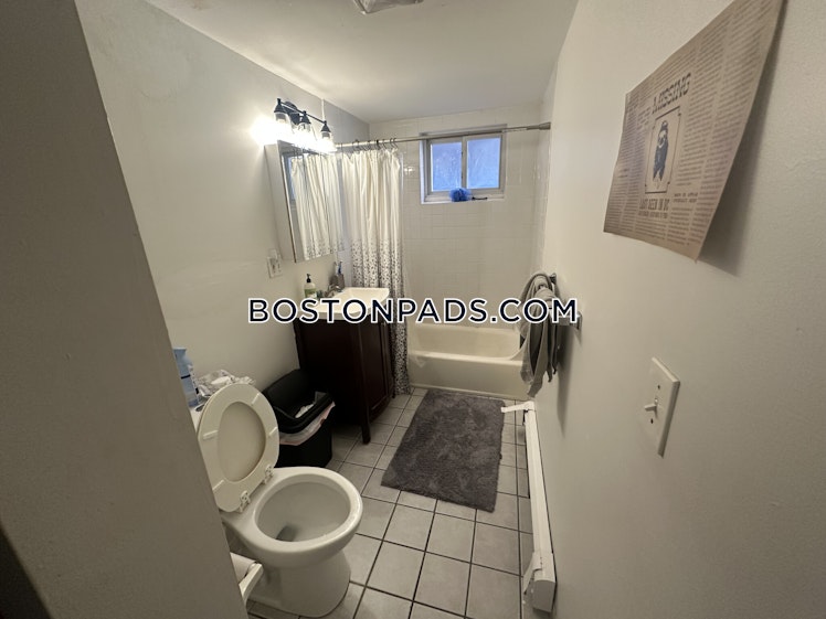 Chiswick Rd., Boston