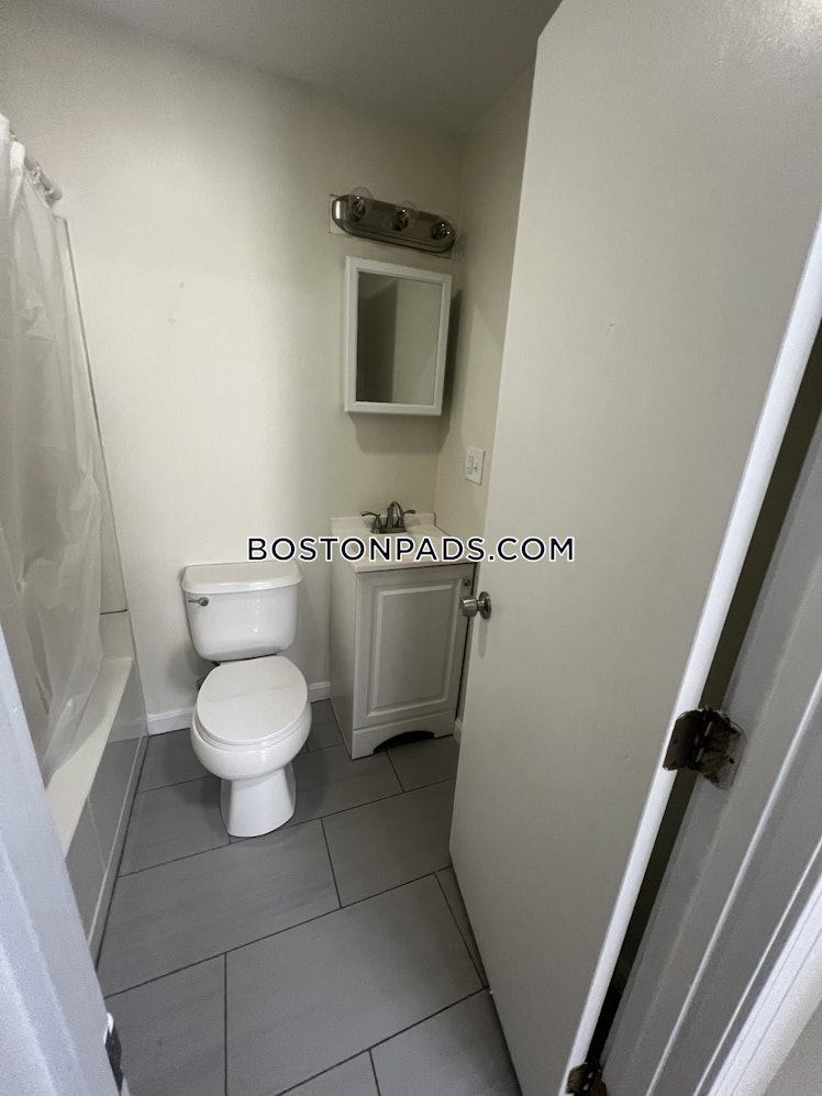 Wait St., Roxbury Crossing