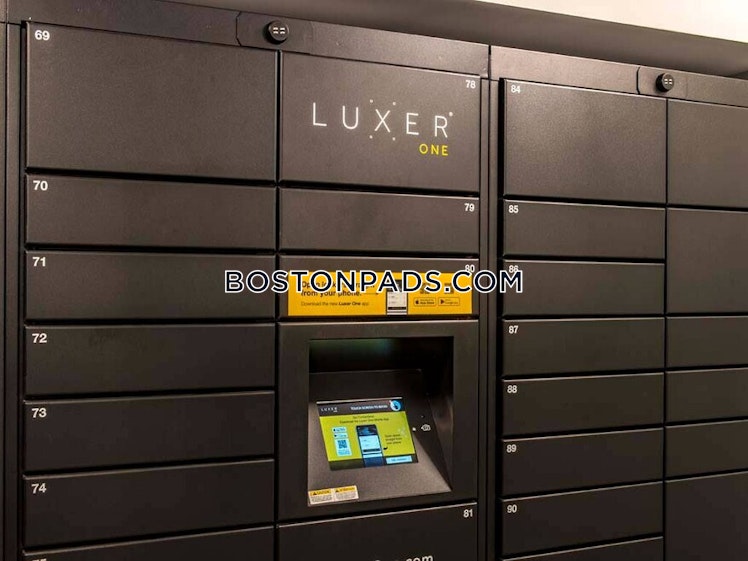 Concord Tpke, Cambridge