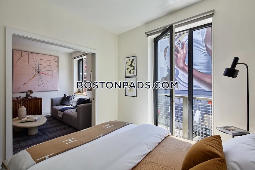 Lynn - $2,100+ /month