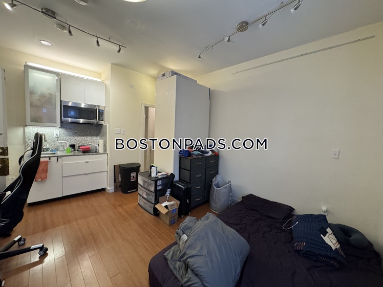 Saint Stephen St., Boston