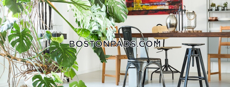 Tremont St., Roxbury Crossing