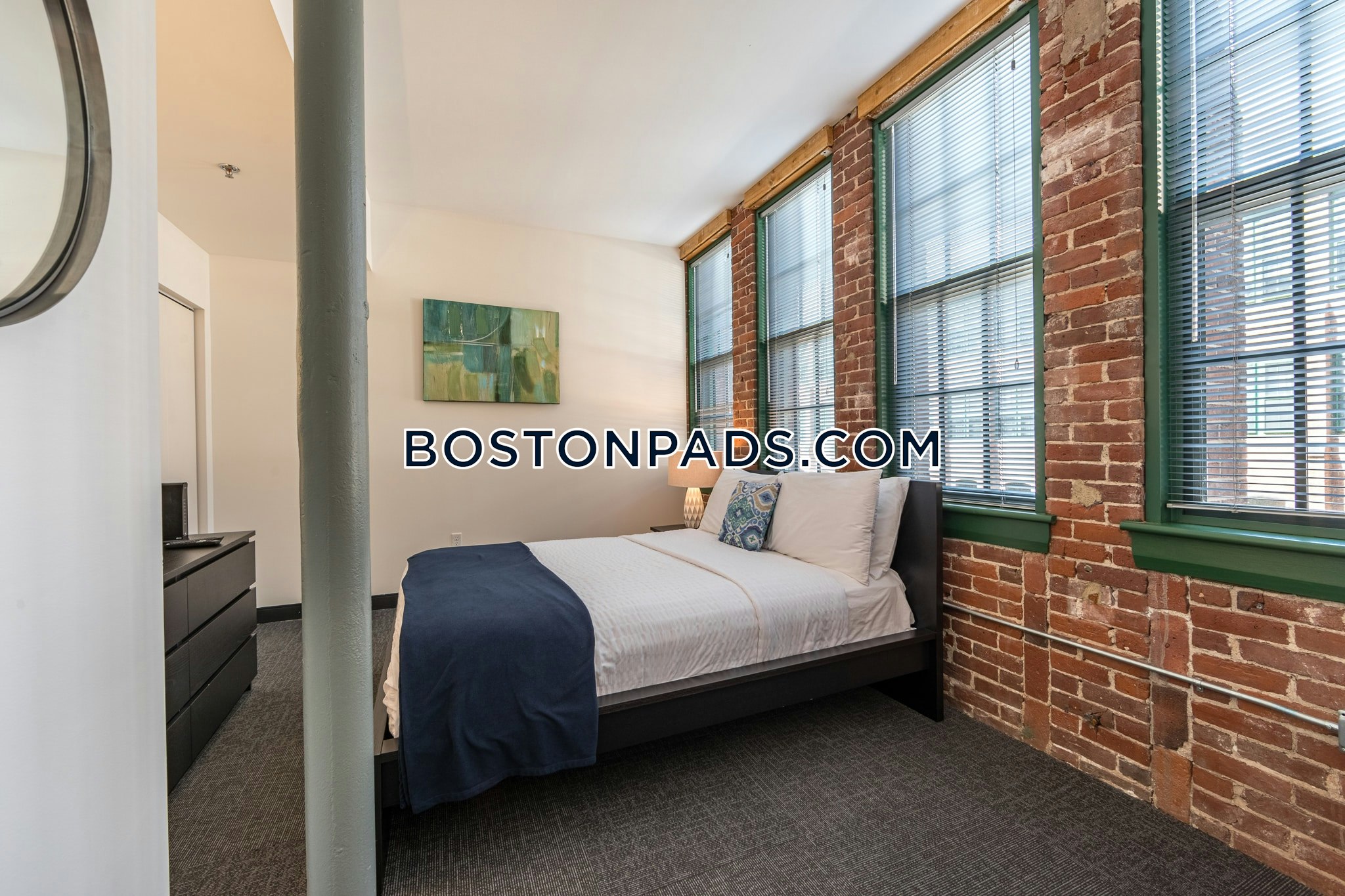 Waltham - 0 Beds, 1 Baths