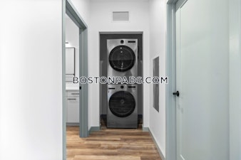 Railroad Ave. Haverhill