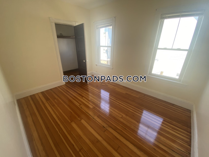 BOSTON - DORCHESTER - UPHAMS CORNER - 3 Beds, 1 Bath - Image 32