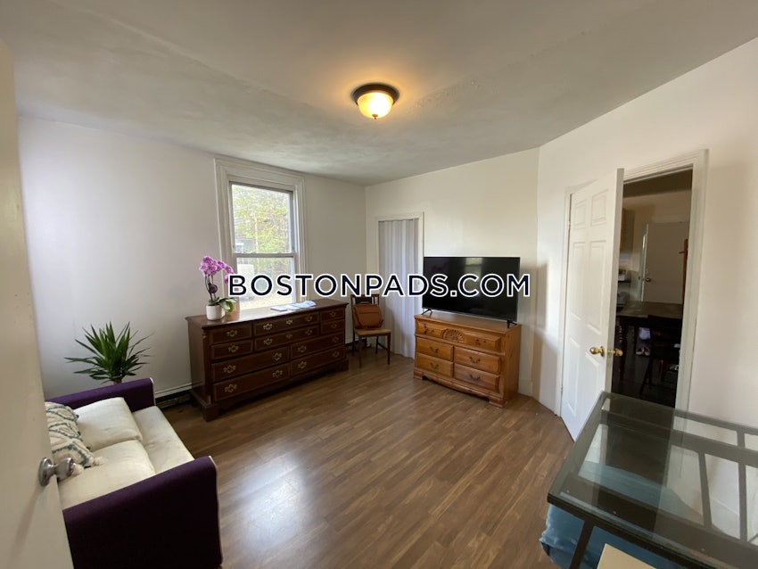 SOMERVILLE - UNION SQUARE - 2 Beds, 1 Bath - Image 13