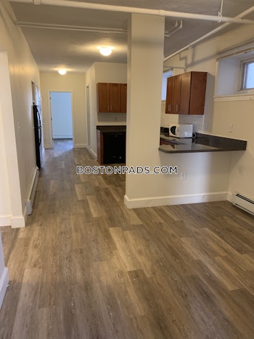 Boston - 2 Beds, 1 Baths