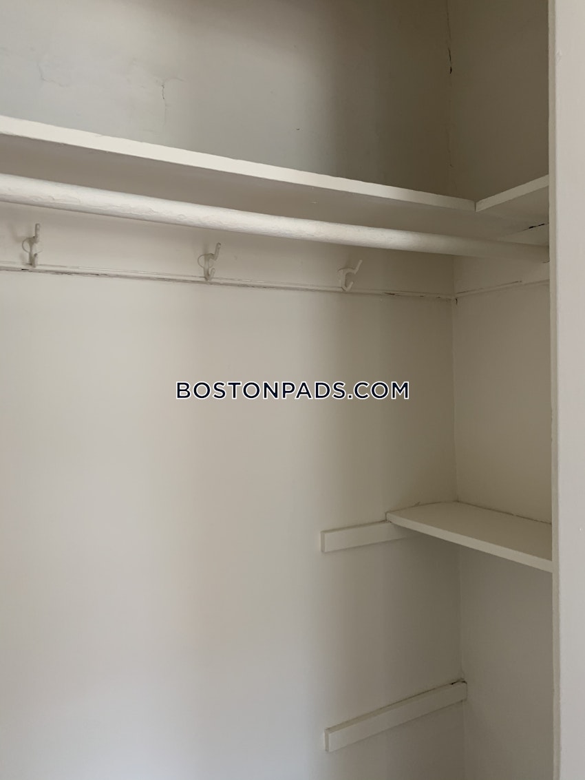 BOSTON - ALLSTON/BRIGHTON BORDER - 1 Bed, 1 Bath - Image 11