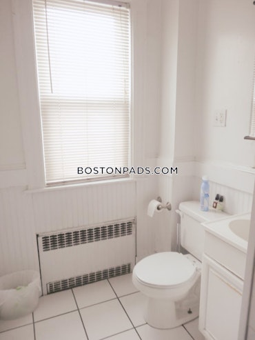 Boston - 4 Beds, 1 Baths