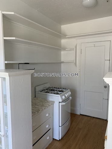 Boston - 0 Beds, 1 Baths