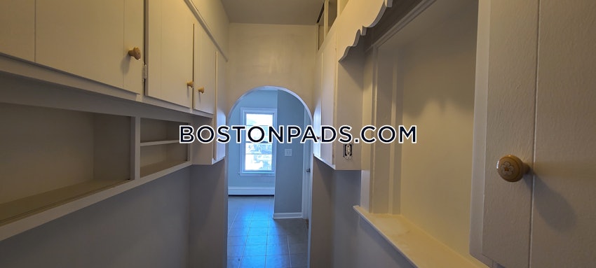 BOSTON - DORCHESTER - NEPONSET - 3 Beds, 2 Baths - Image 9