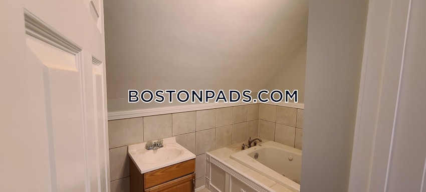 BOSTON - DORCHESTER - NEPONSET - 3 Beds, 2 Baths - Image 20