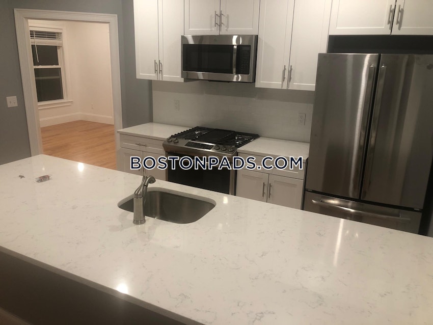 BOSTON - DORCHESTER - SAVIN HILL - 6 Beds, 3 Baths - Image 2