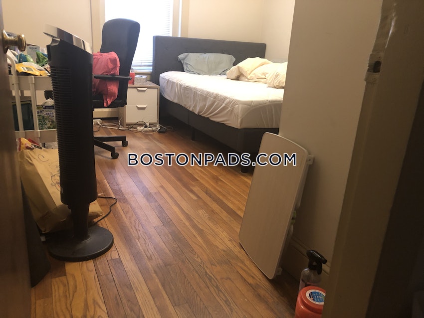 BOSTON - MISSION HILL - 2 Beds, 1 Bath - Image 2