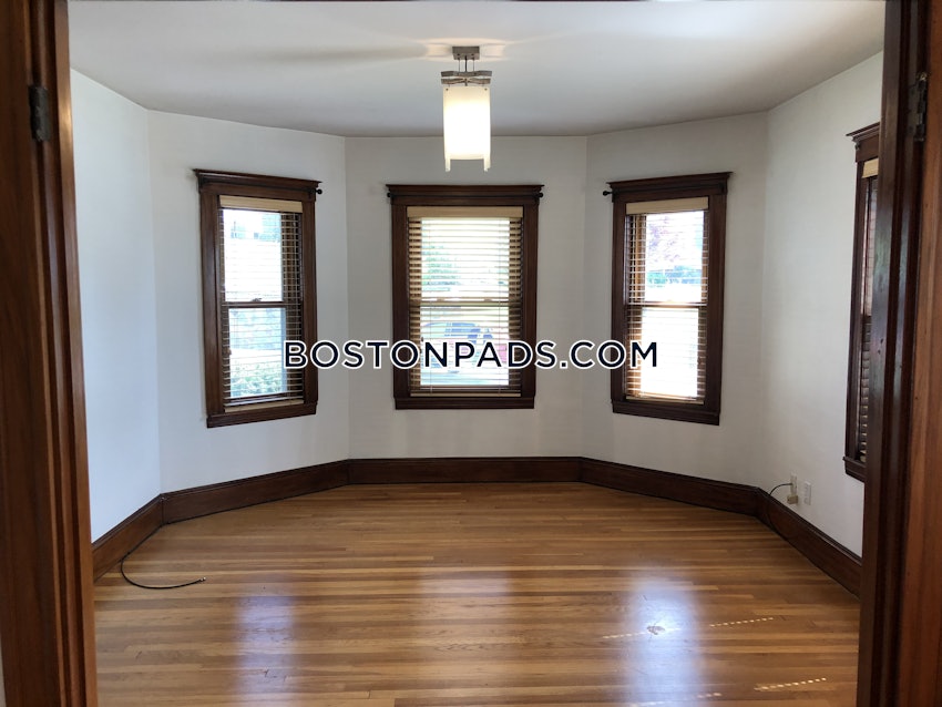 BOSTON - WEST ROXBURY - 2 Beds, 1 Bath - Image 13