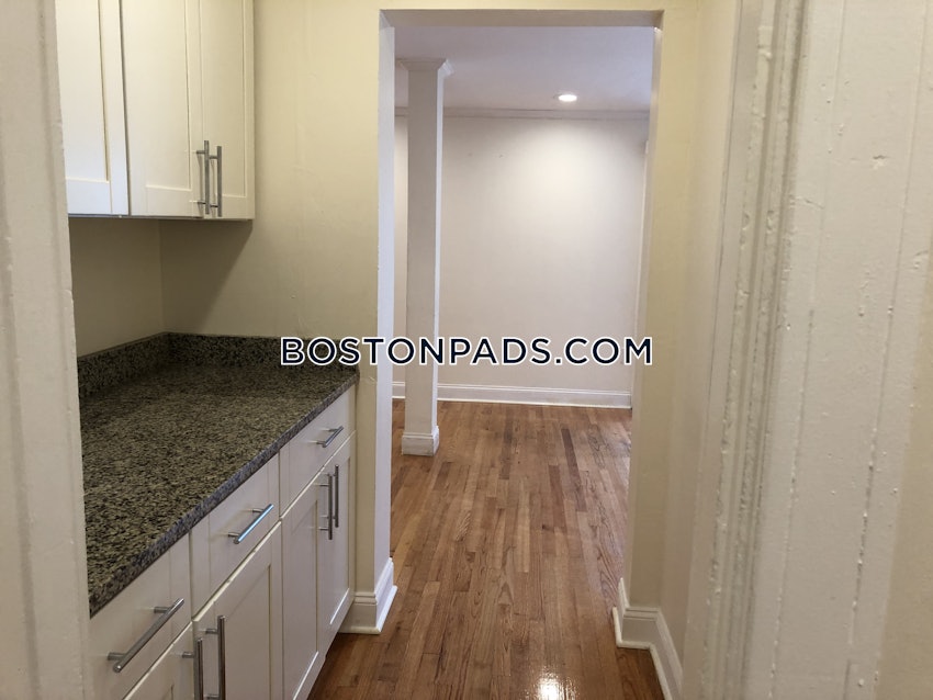 BOSTON - DORCHESTER - UPHAMS CORNER - 4 Beds, 1 Bath - Image 61