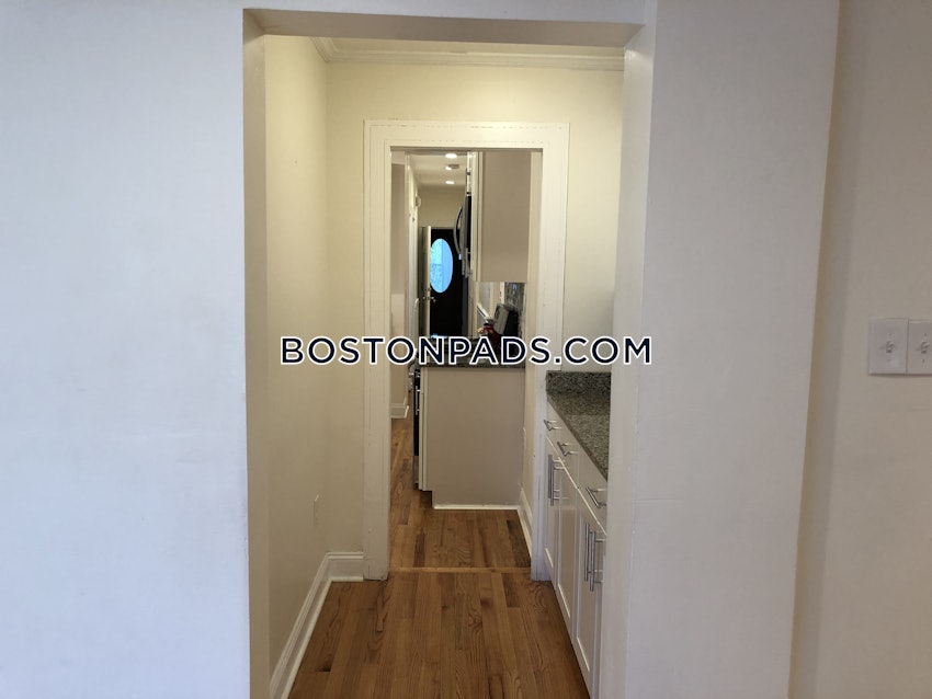 BOSTON - DORCHESTER - UPHAMS CORNER - 4 Beds, 1 Bath - Image 58