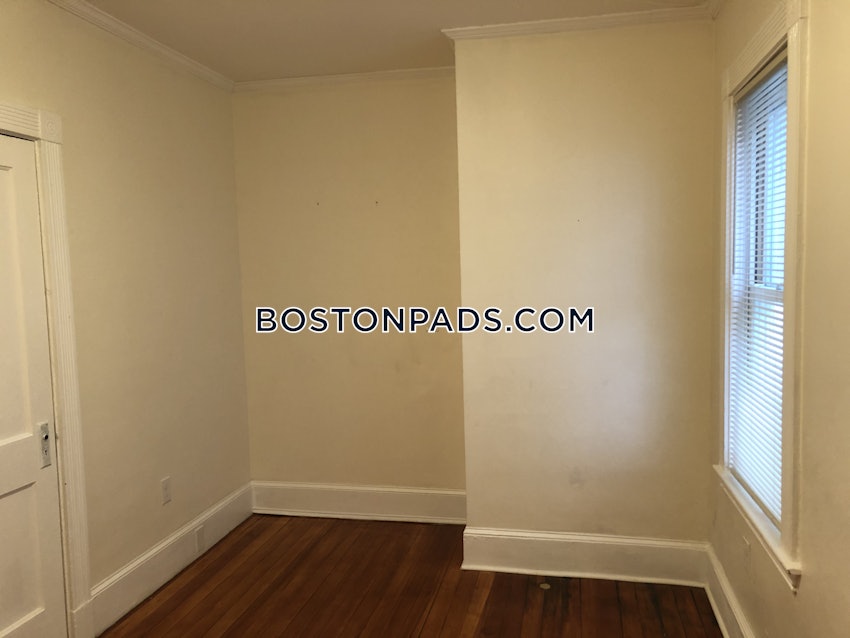 BOSTON - DORCHESTER - UPHAMS CORNER - 4 Beds, 1 Bath - Image 55