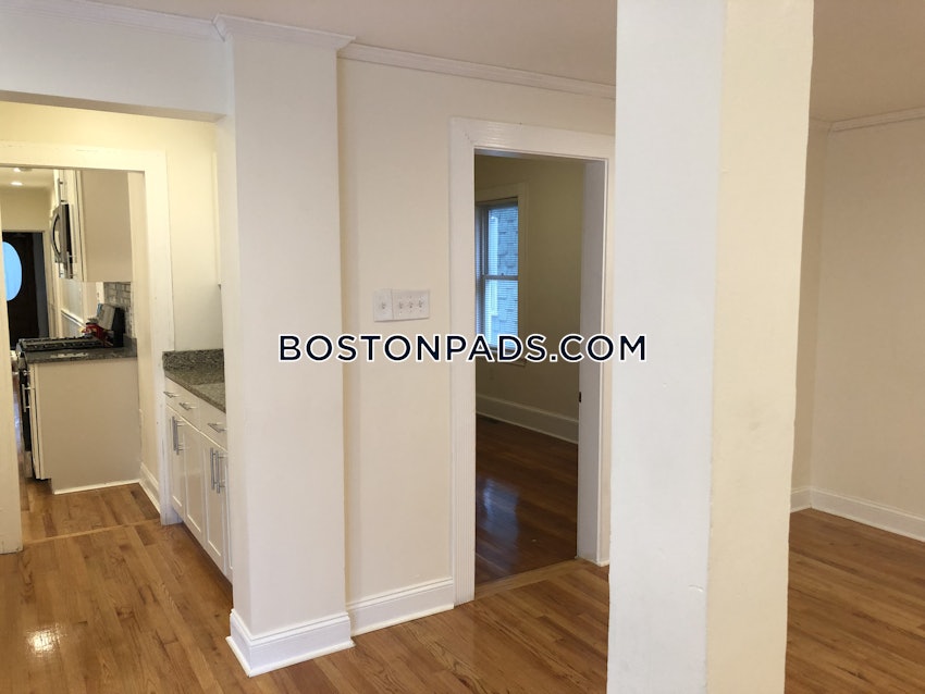 BOSTON - DORCHESTER - UPHAMS CORNER - 4 Beds, 1 Bath - Image 49
