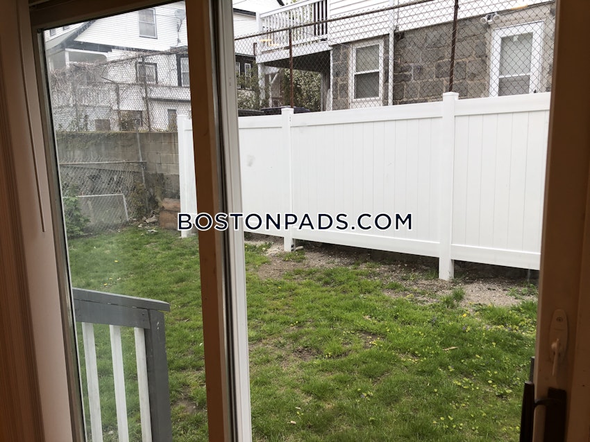 BOSTON - DORCHESTER - UPHAMS CORNER - 4 Beds, 1 Bath - Image 47