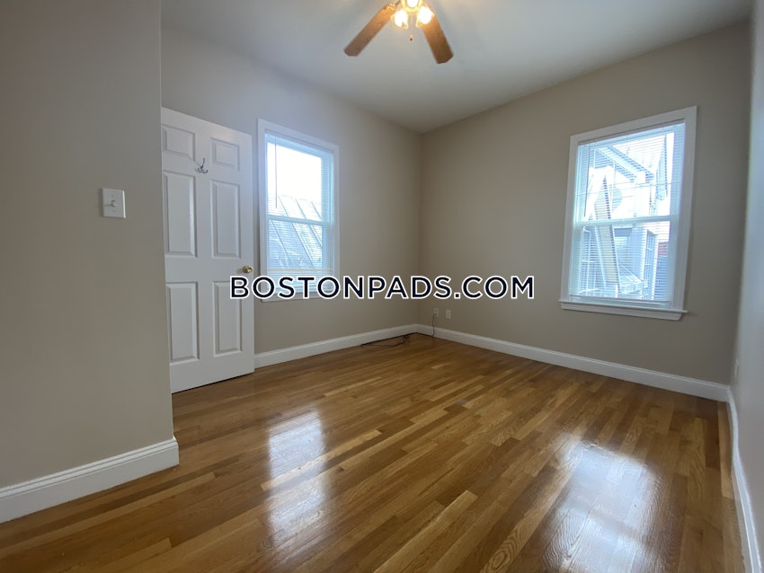 BOSTON - SOUTH BOSTON - ANDREW SQUARE - 3 Beds, 1 Bath - Image 14