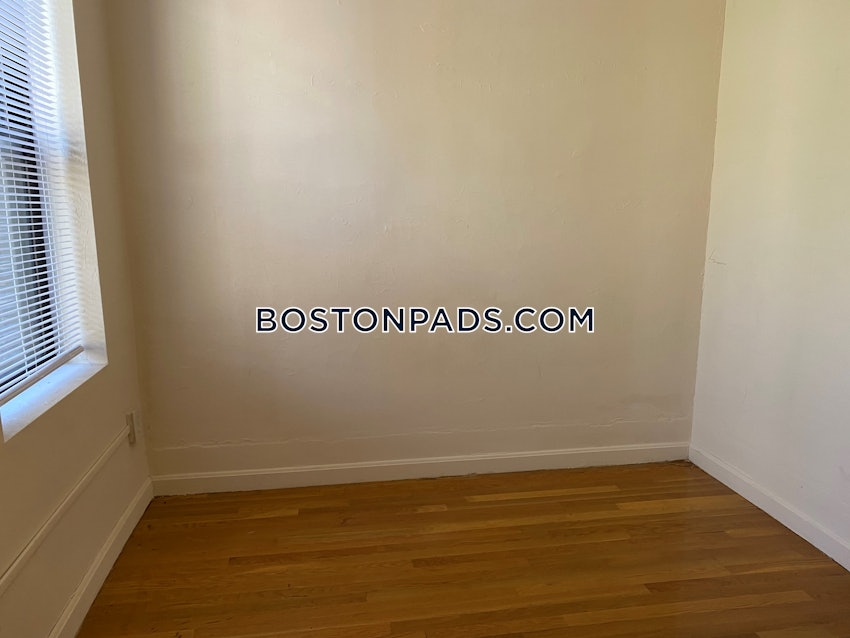 BOSTON - NORTH END - 1 Bed, 1 Bath - Image 7