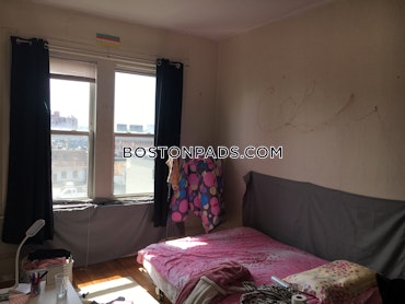 Boston - 3 Beds, 1 Baths