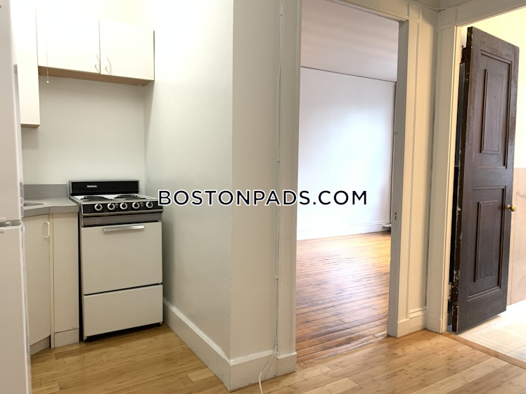 Westland Ave., Boston