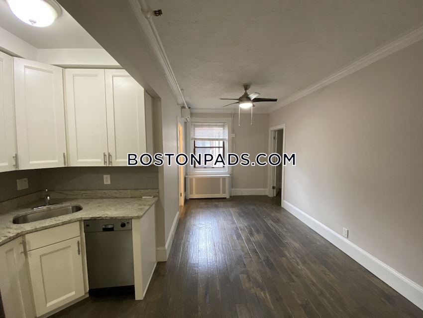 BOSTON - NORTHEASTERN/SYMPHONY - 1 Bed, 1 Bath - Image 12