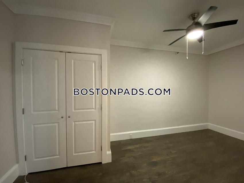 BOSTON - NORTHEASTERN/SYMPHONY - 1 Bed, 1 Bath - Image 11