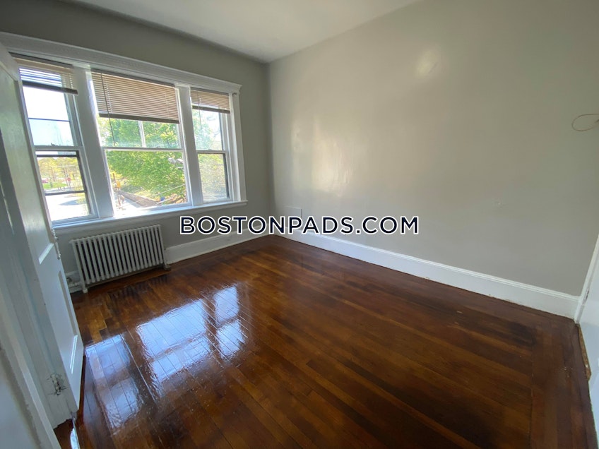 Boston - $3,575+ /month