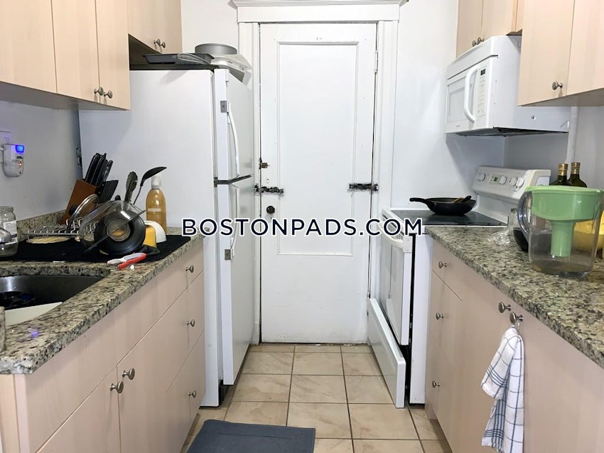 BOSTON - NORTHEASTERN/SYMPHONY - 2 Beds, 1 Bath - Image 6