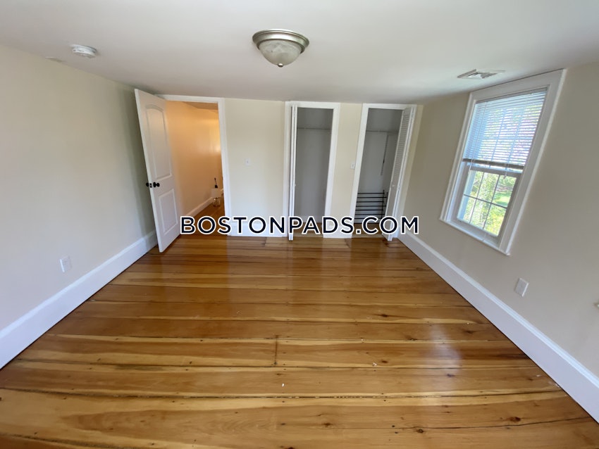 LYNNFIELD - 2 Beds, 1.5 Baths - Image 10