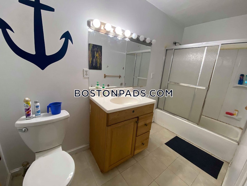 BOSTON - ALLSTON - 4 Beds, 2 Baths - Image 14