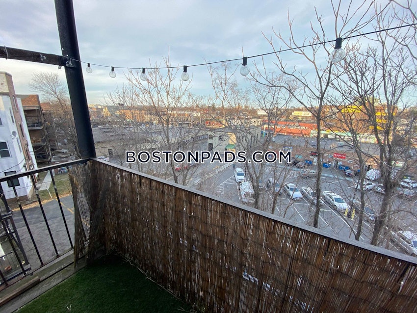 BOSTON - ALLSTON - 4 Beds, 2 Baths - Image 12