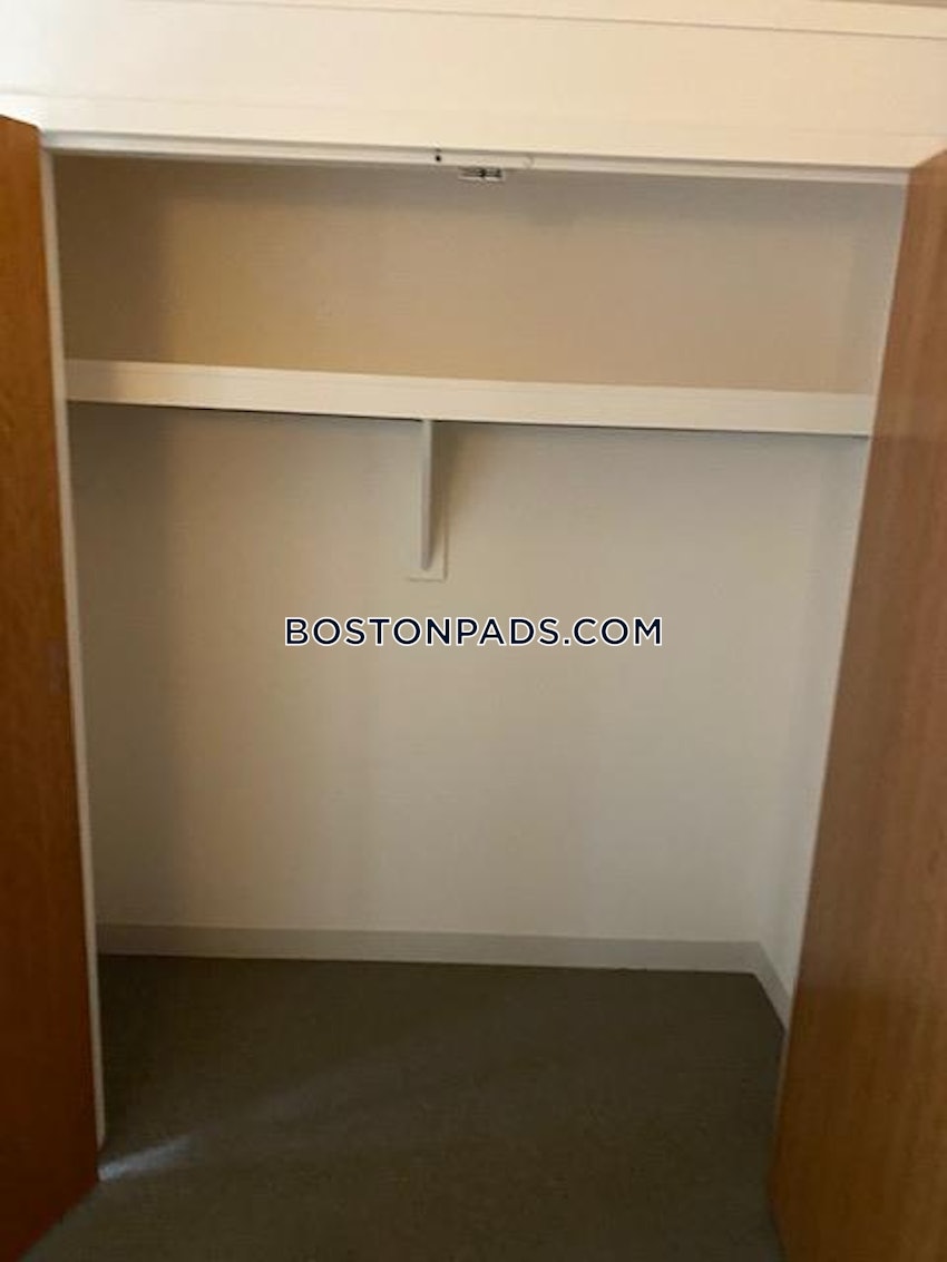 BOSTON - DOWNTOWN - 2 Beds, 1 Bath - Image 13