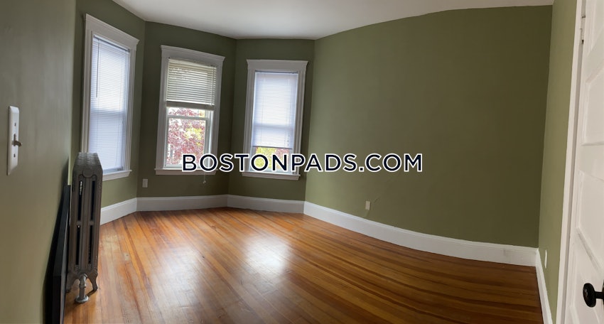 BOSTON - DORCHESTER - SAVIN HILL - 3 Beds, 1 Bath - Image 24