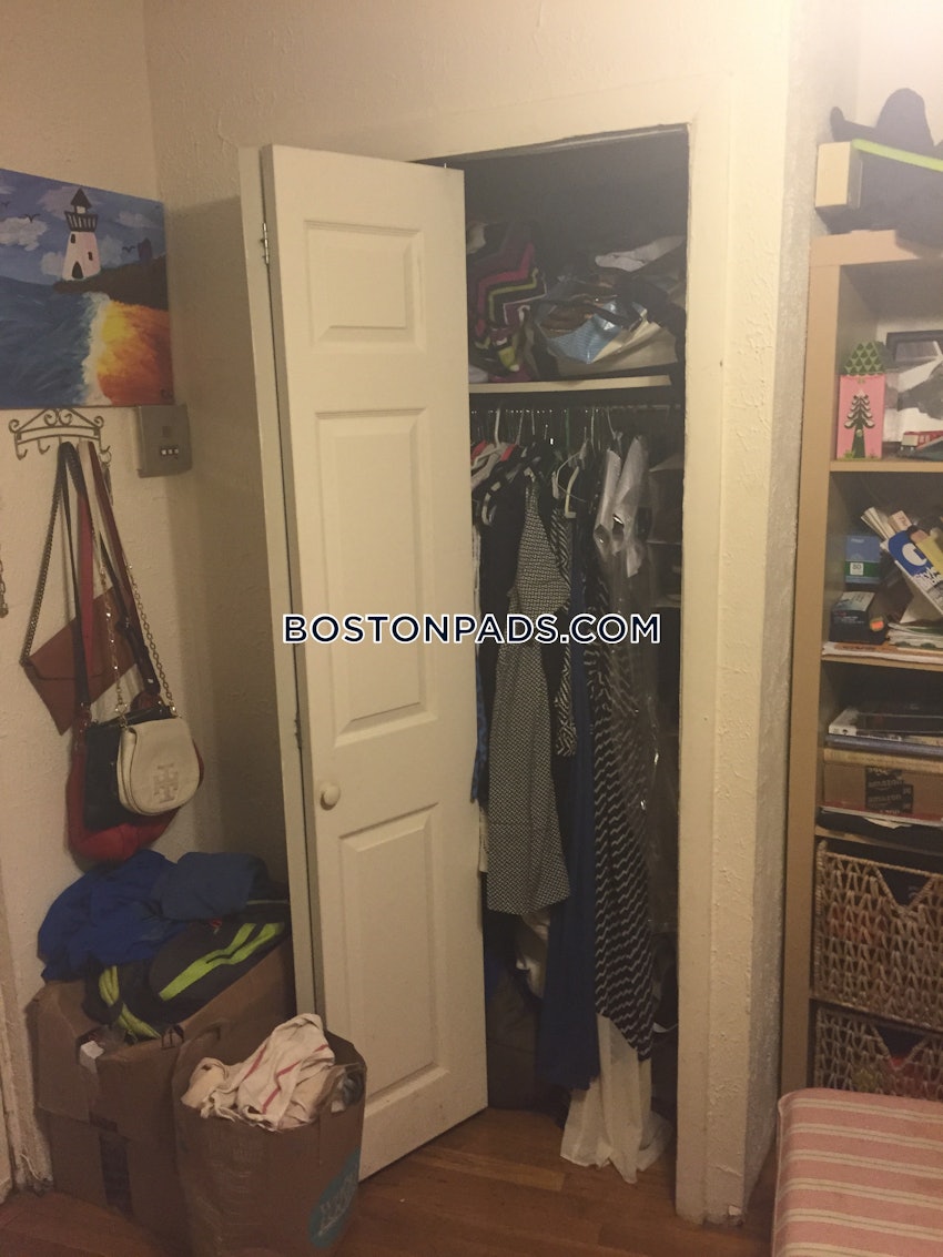 BOSTON - NORTH END - 1 Bed, 1 Bath - Image 13