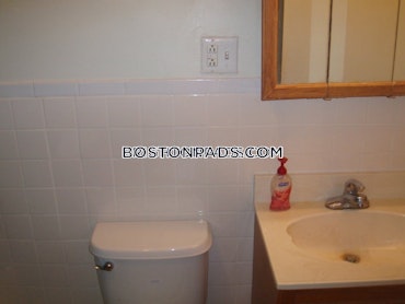 Boston - 2 Beds, 1 Baths