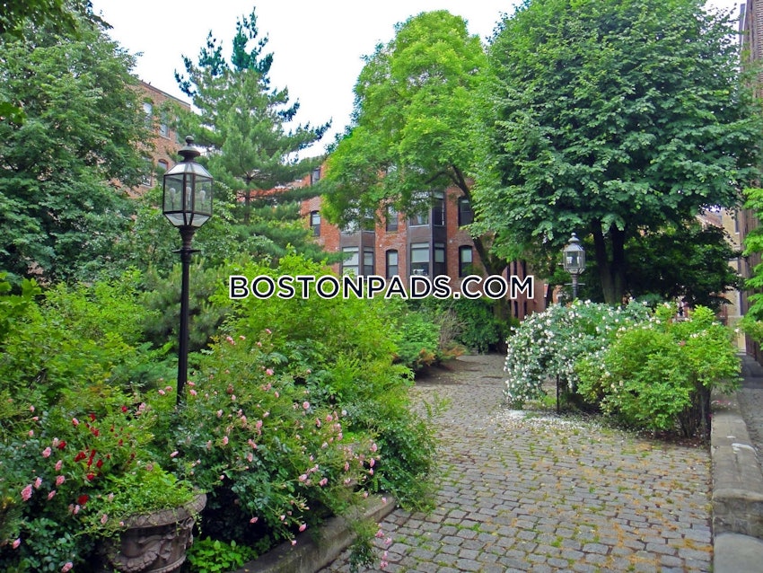 BOSTON - NORTH END - 2 Beds, 1 Bath - Image 18