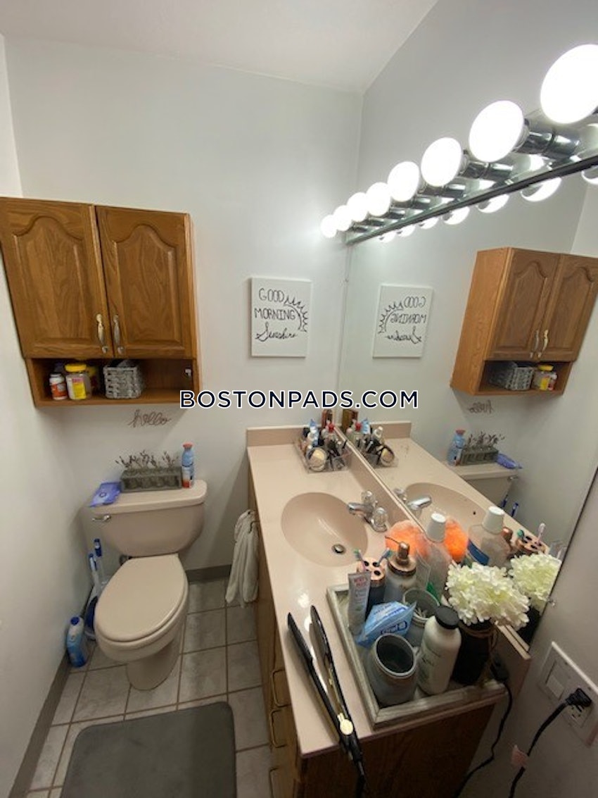 BOSTON - NORTH END - 2 Beds, 2 Baths - Image 16