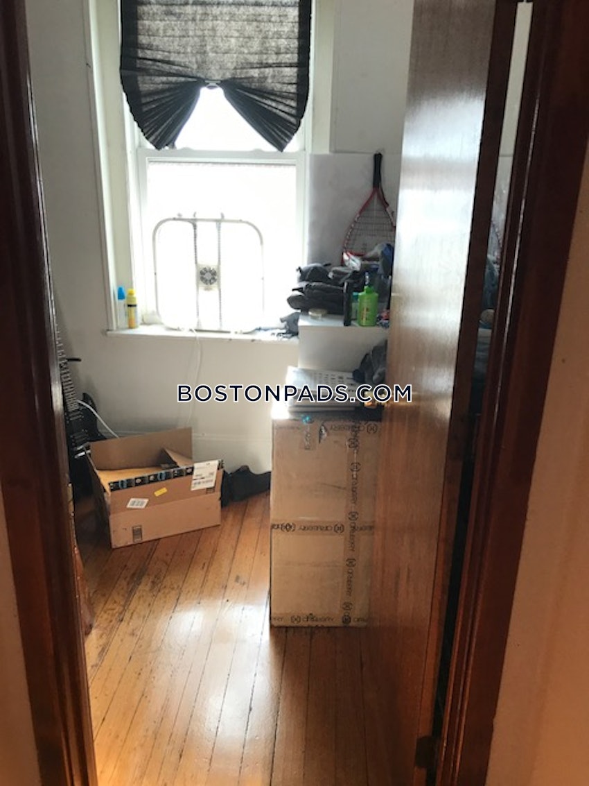 BOSTON - FENWAY/KENMORE - 3 Beds, 1 Bath - Image 15