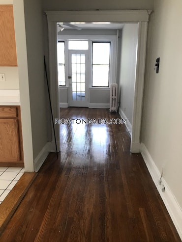 Boston - 2 Beds, 1 Baths