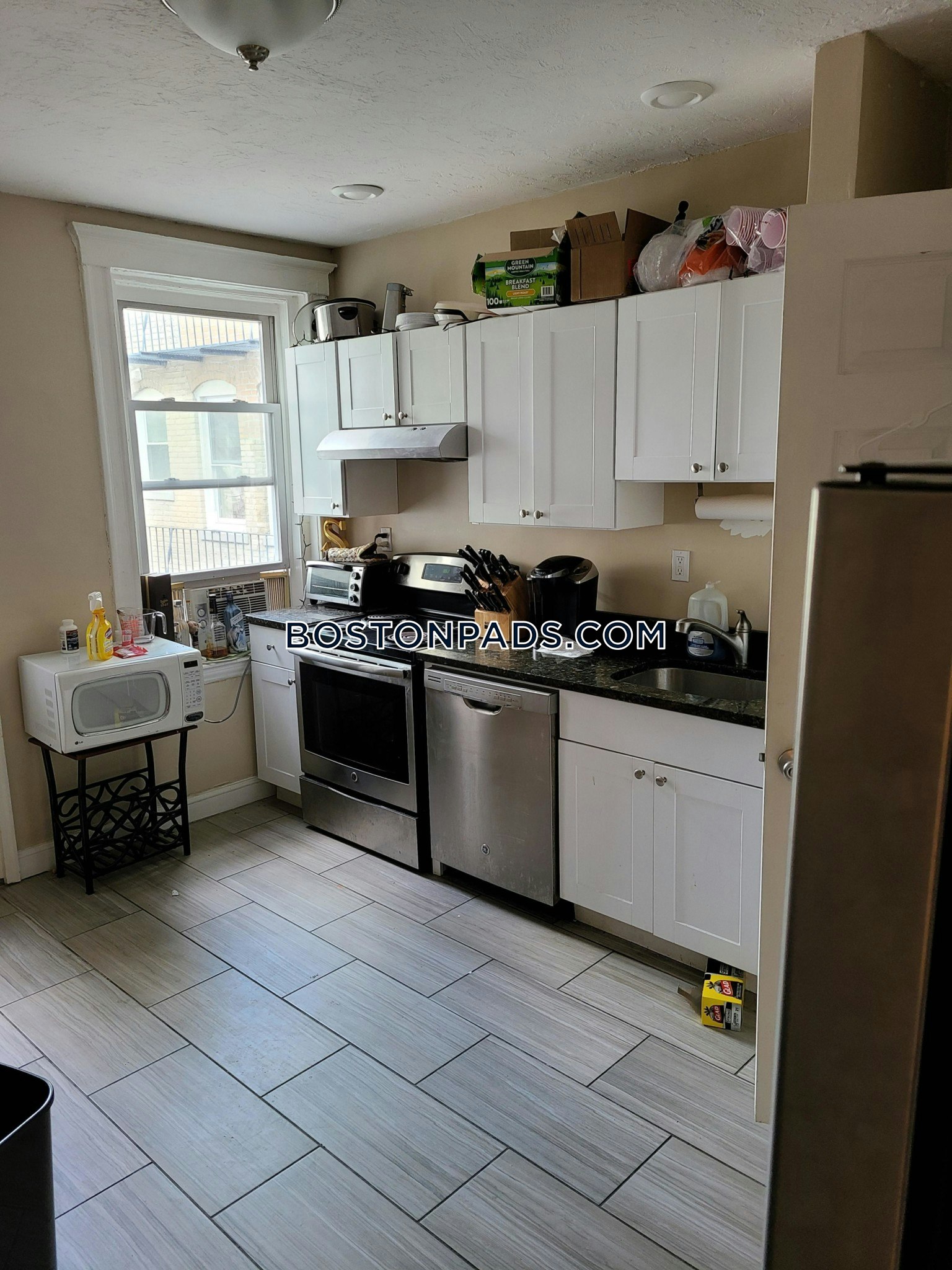 North End, Boston, MA - 3 Beds, 2 Baths - $5,700 - ID#8030881