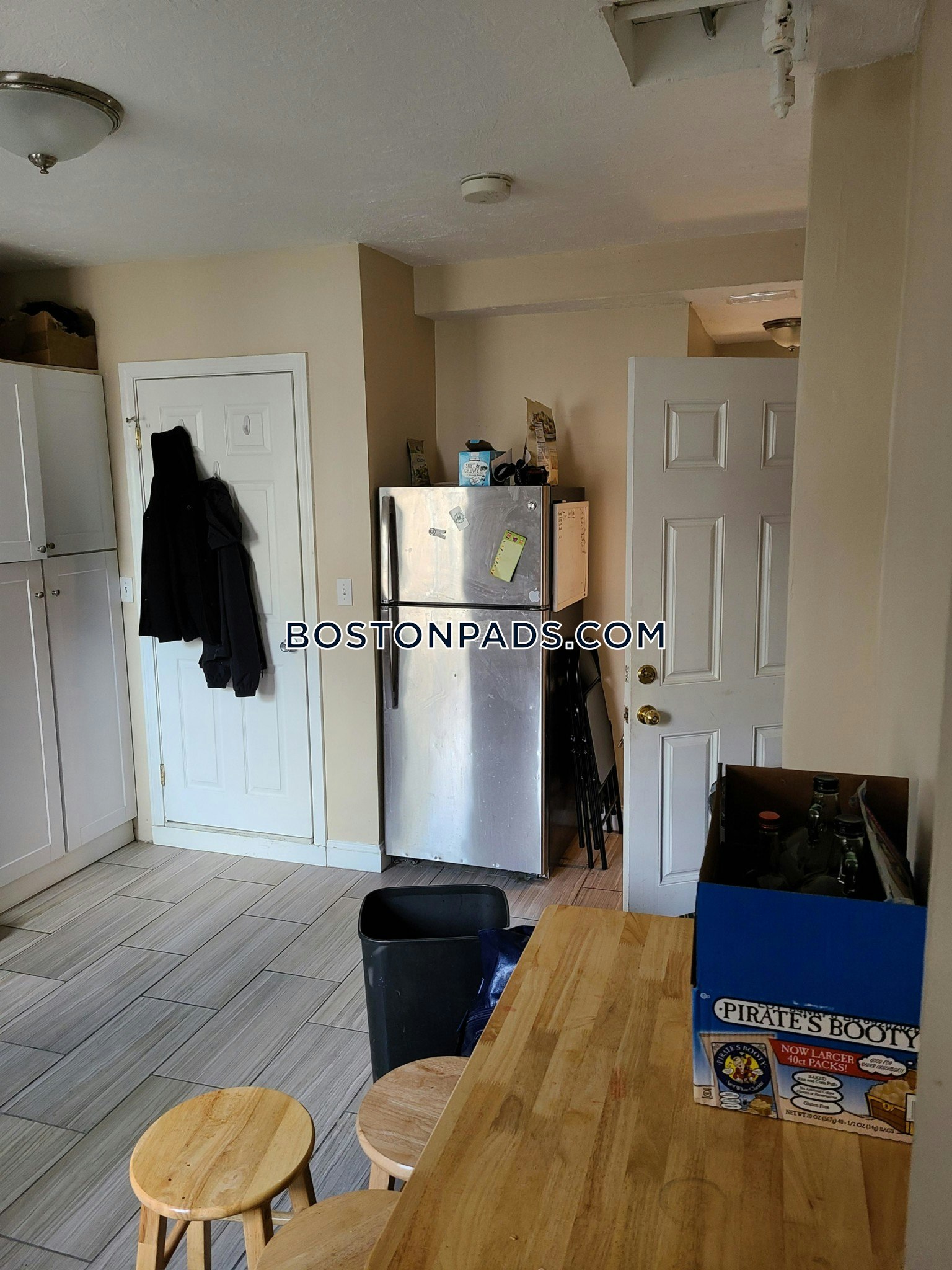 Boston - 3 Beds, 2 Baths