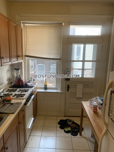 Boston - 2 Beds, 1 Baths